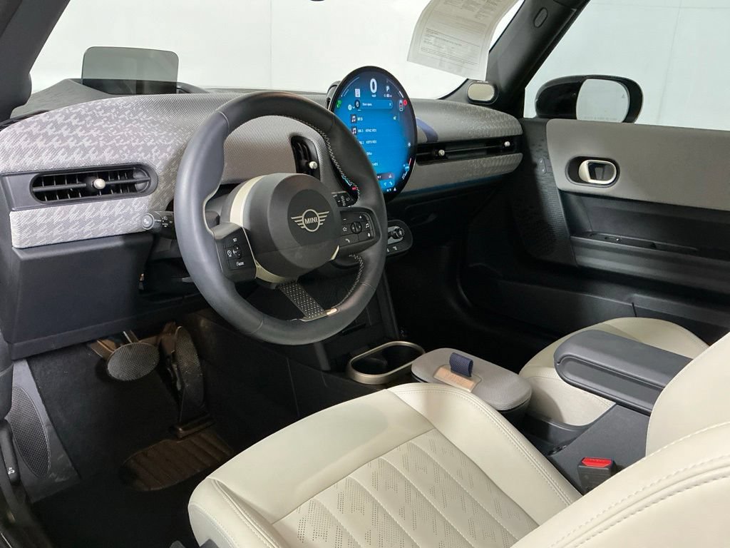 Certified 2025 MINI Cooper S FWD image 19