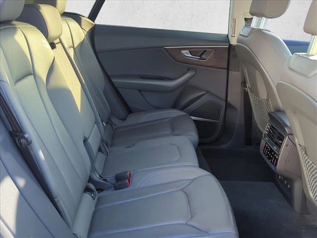 Used 2021 Audi Q8 Premium Plus w/ Premium Plus Package AWD/4WD image 25