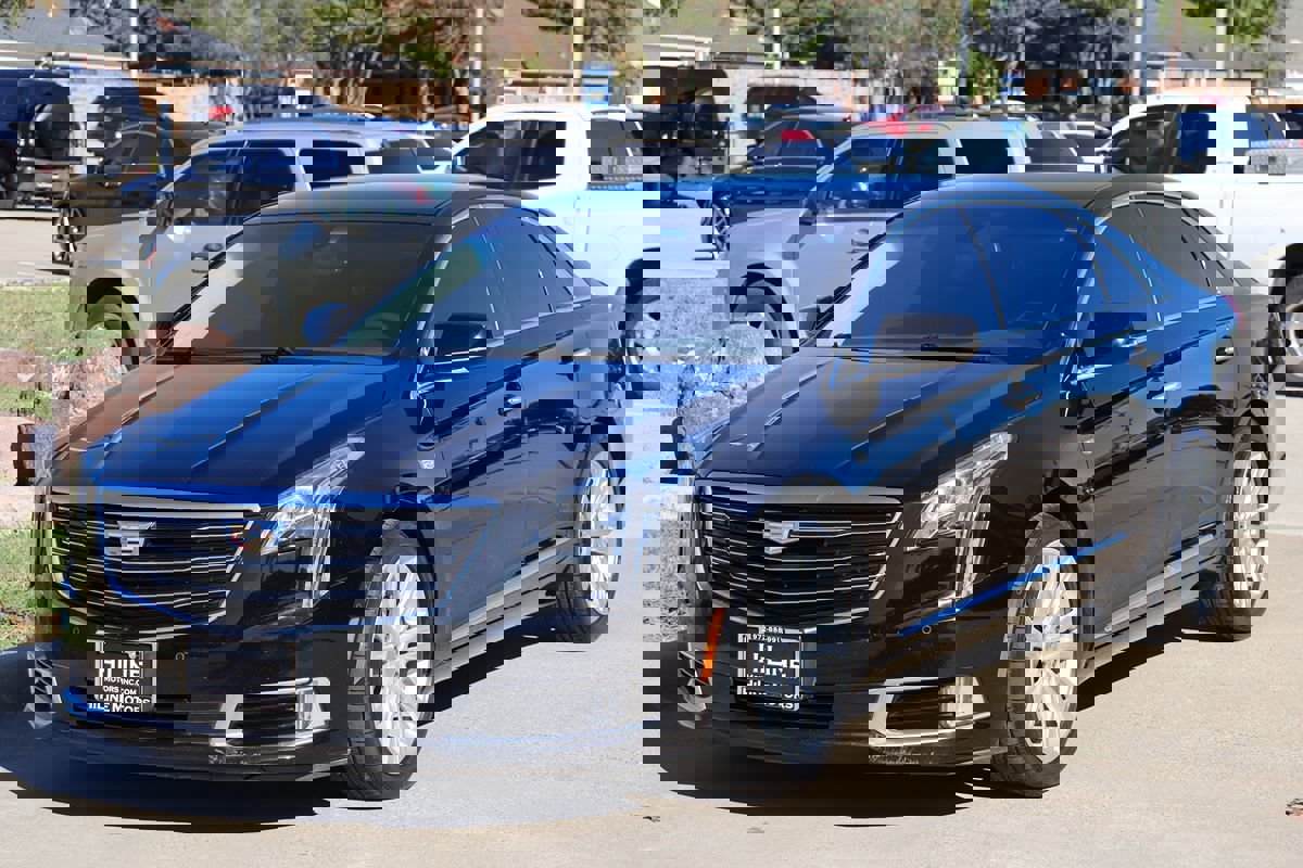 Used 2019 Cadillac XTS Luxury image 4