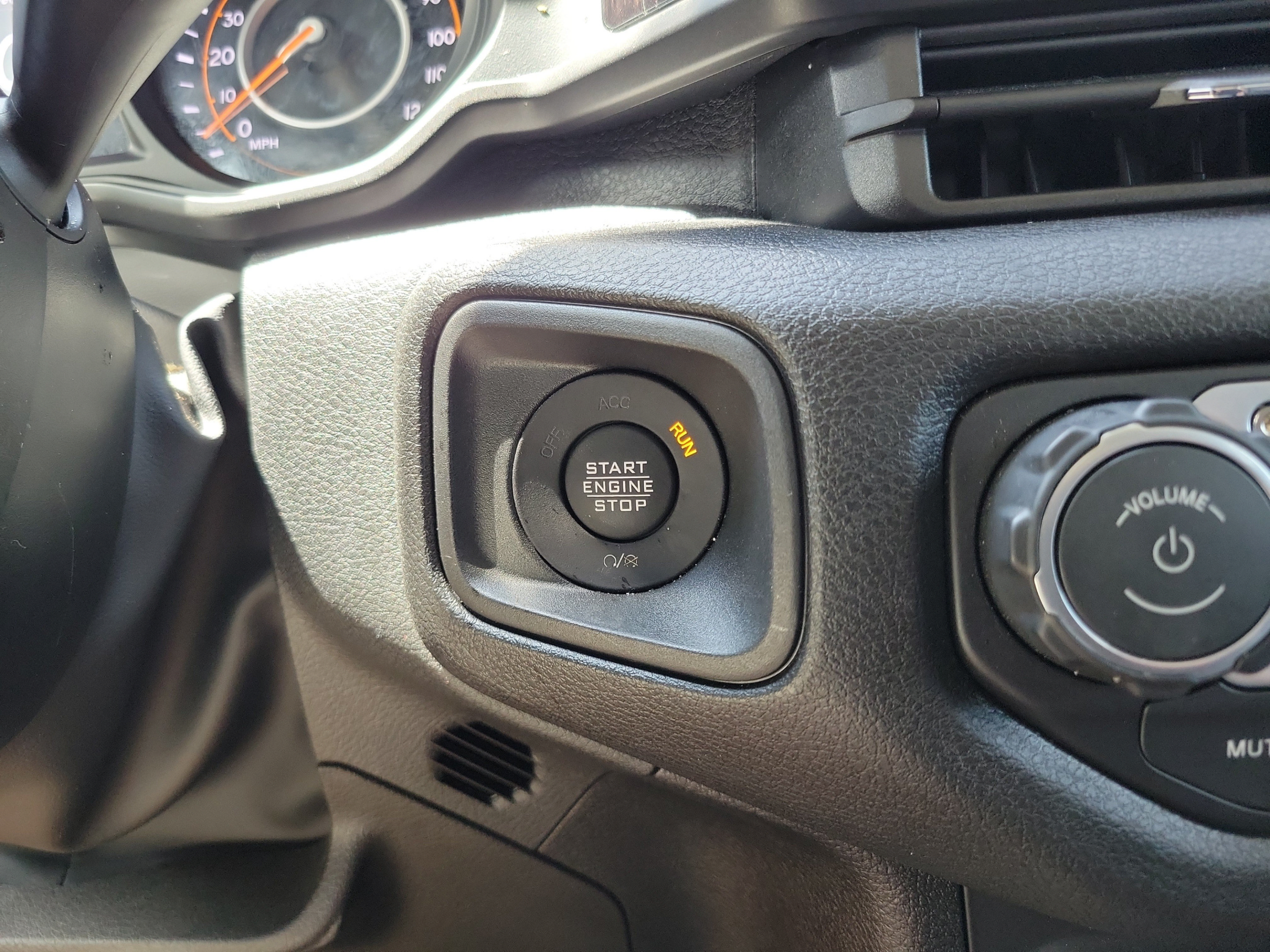 Used 2026 Jeep Wrangler Unlimited Sport AWD/4WD image 27