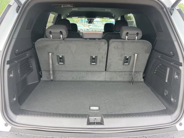 New 2026 Chevrolet Traverse LT image 6
