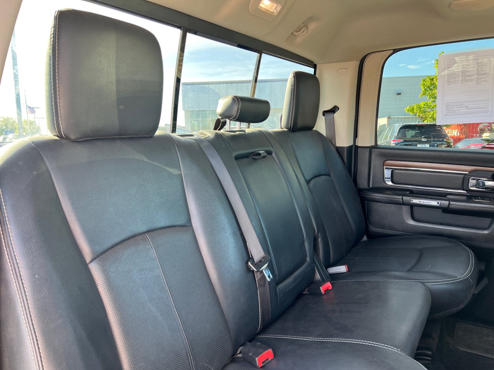 Used 2018 RAM 2500 Laramie AWD/4WD image 18
