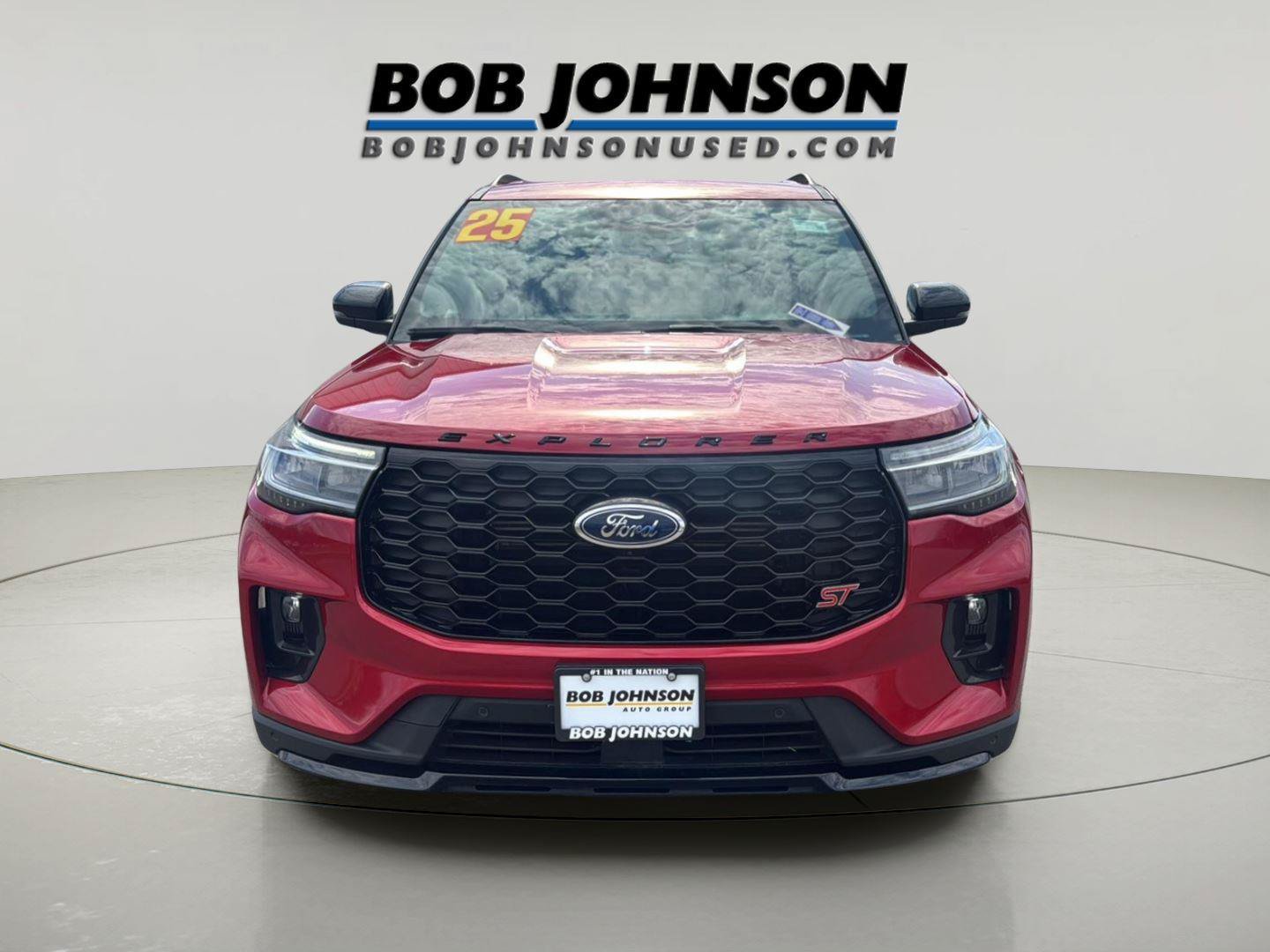 Used 2025 Ford Explorer ST AWD/4WD image 7