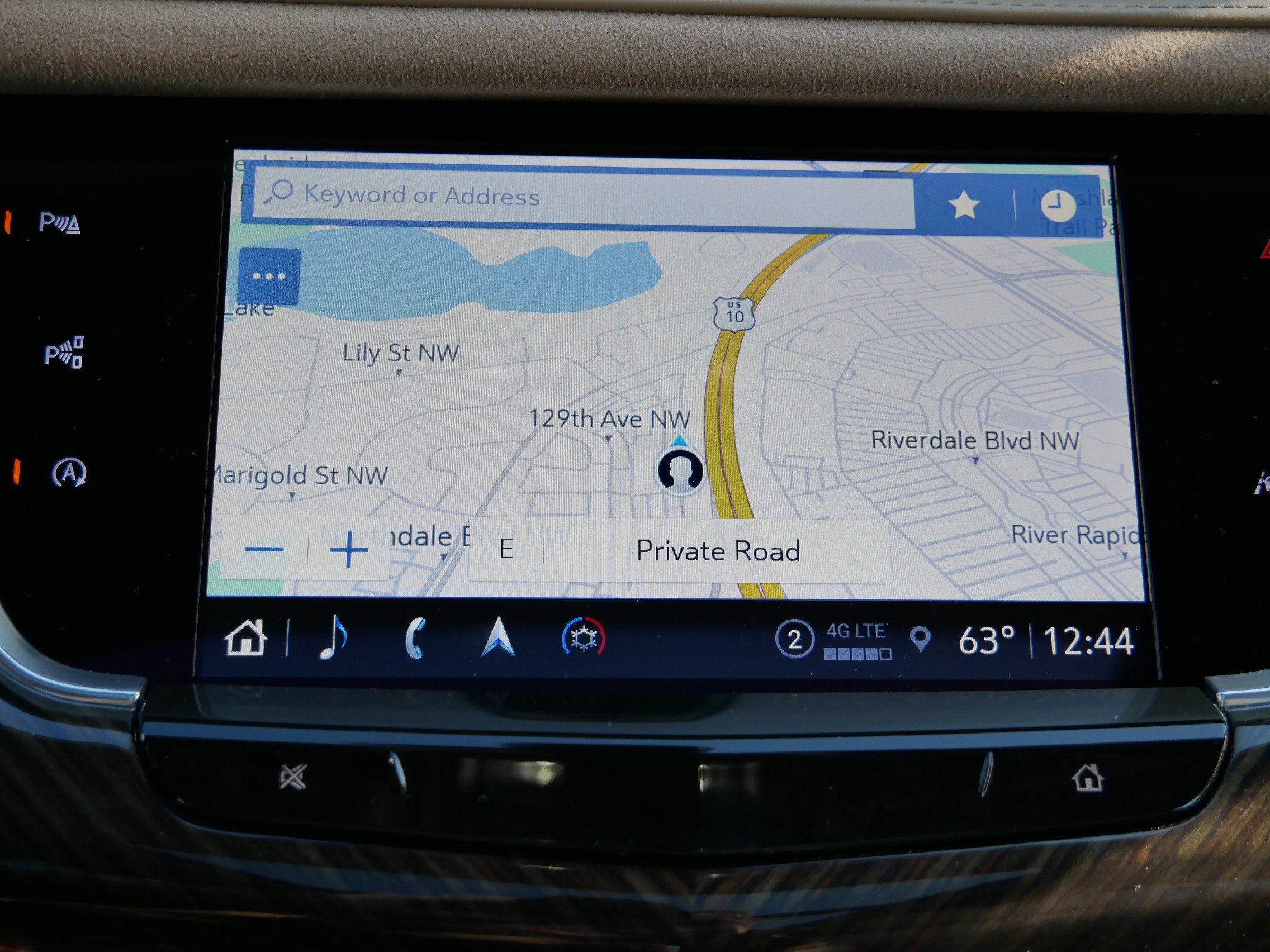 Used 2024 Cadillac XT6 Sport w/ Platinum Package image 18