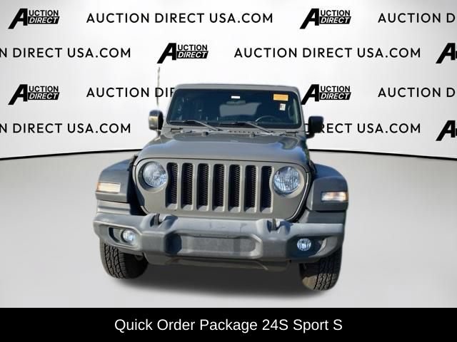 Used 2018 Jeep Wrangler Unlimited Sport S AWD/4WD image 2