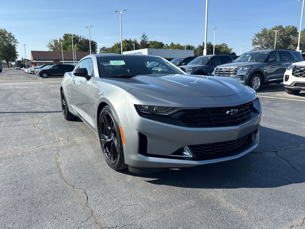 Used 2023 Chevrolet Camaro LT w/ RS Package image 4