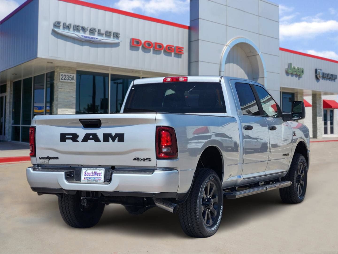New 2026 RAM 2500 Lone Star AWD/4WD image 5