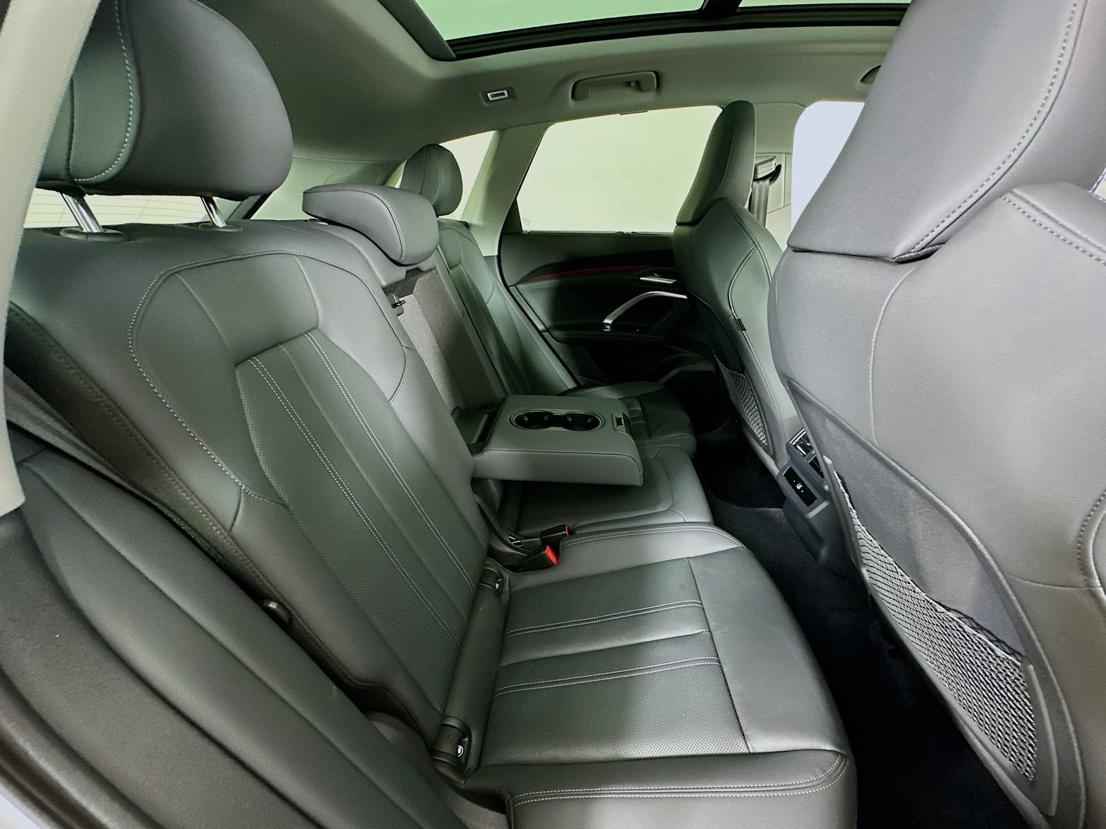 Used 2025 Audi Q5 Premium Plus w/ Premium Plus AWD/4WD image 44