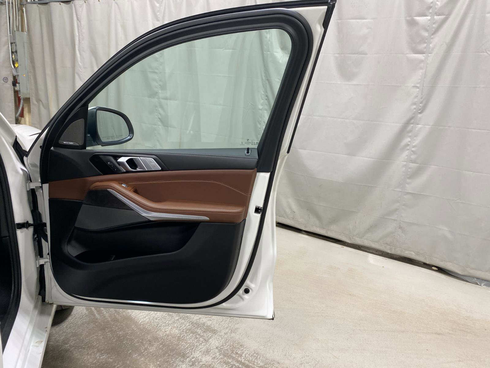 Certified 2026 BMW X7 xDrive40i image 24