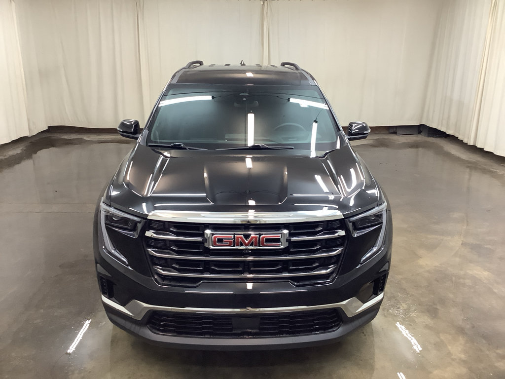Used 2025 GMC Acadia Elevation FWD image 2