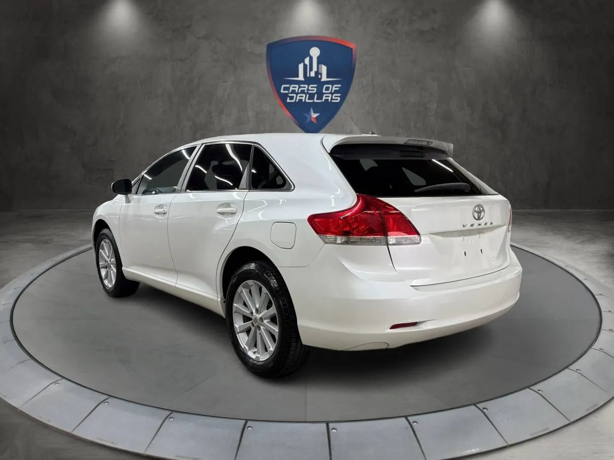 Used 2011 Toyota Venza FWD image 3