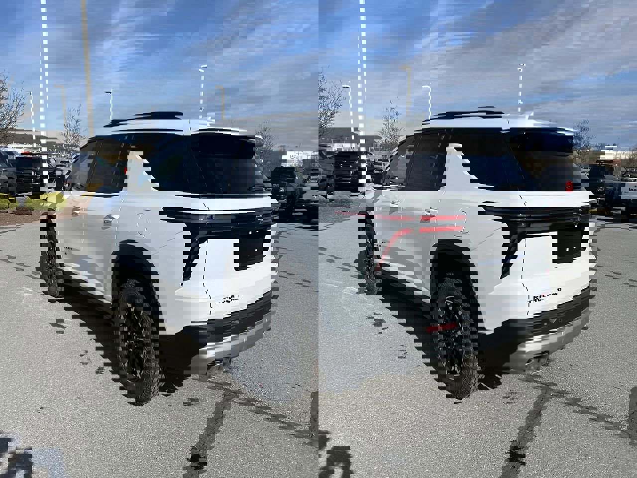 New 2026 Chevrolet Traverse Z71 image 5