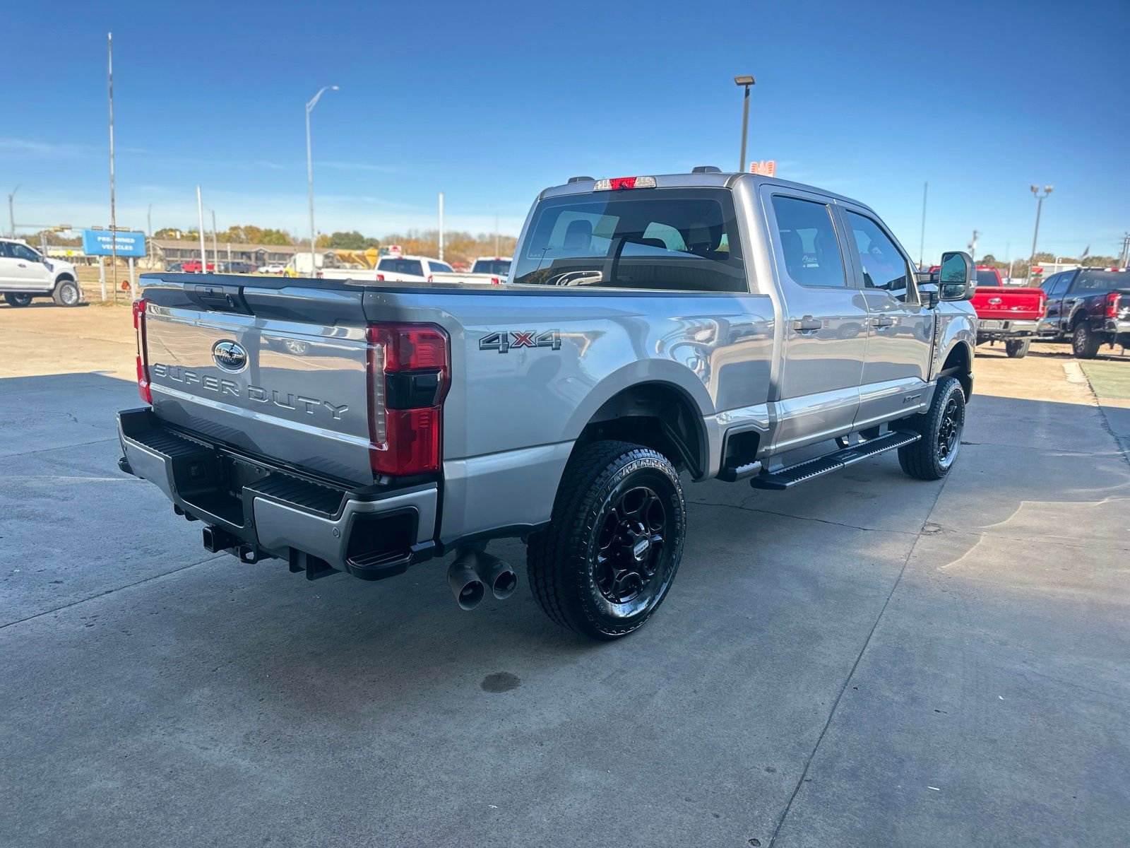 Used 2023 Ford F250 XL w/ STX Appearance Package image 9