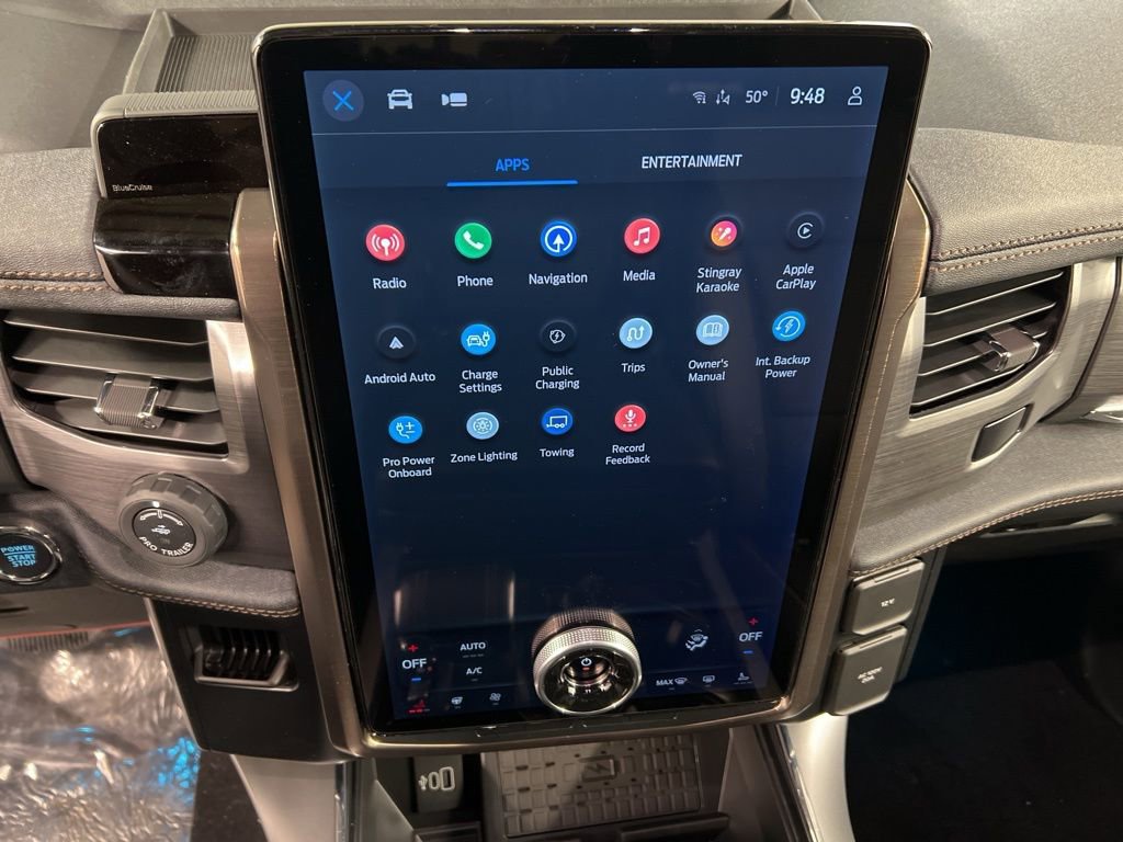 New 2025 Ford F150 Lightning Lariat image 9