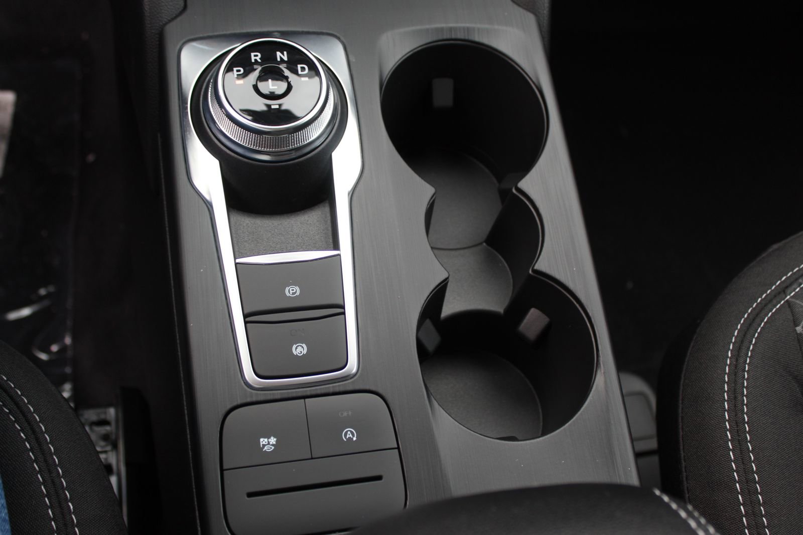 New 2026 Ford Escape Active w/ Cold Weather Package image 29