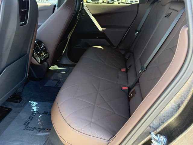 Used 2026 BMW iX xDrive45 w/ Climate Comfort Package image 30