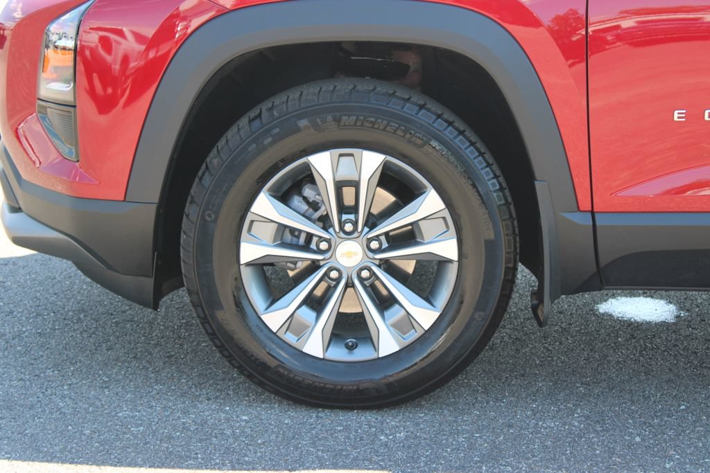 Used 2026 Chevrolet Equinox LT w/ LPO, Floor Liner Package AWD/4WD image 19
