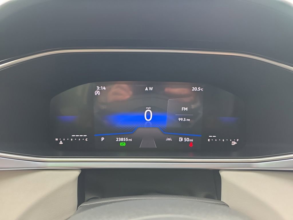 Used 2025 Volkswagen Taos SE FWD image 24