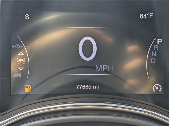 Used 2017 Jeep Grand Cherokee Laredo w/ Quick Order Package 2BE image 11