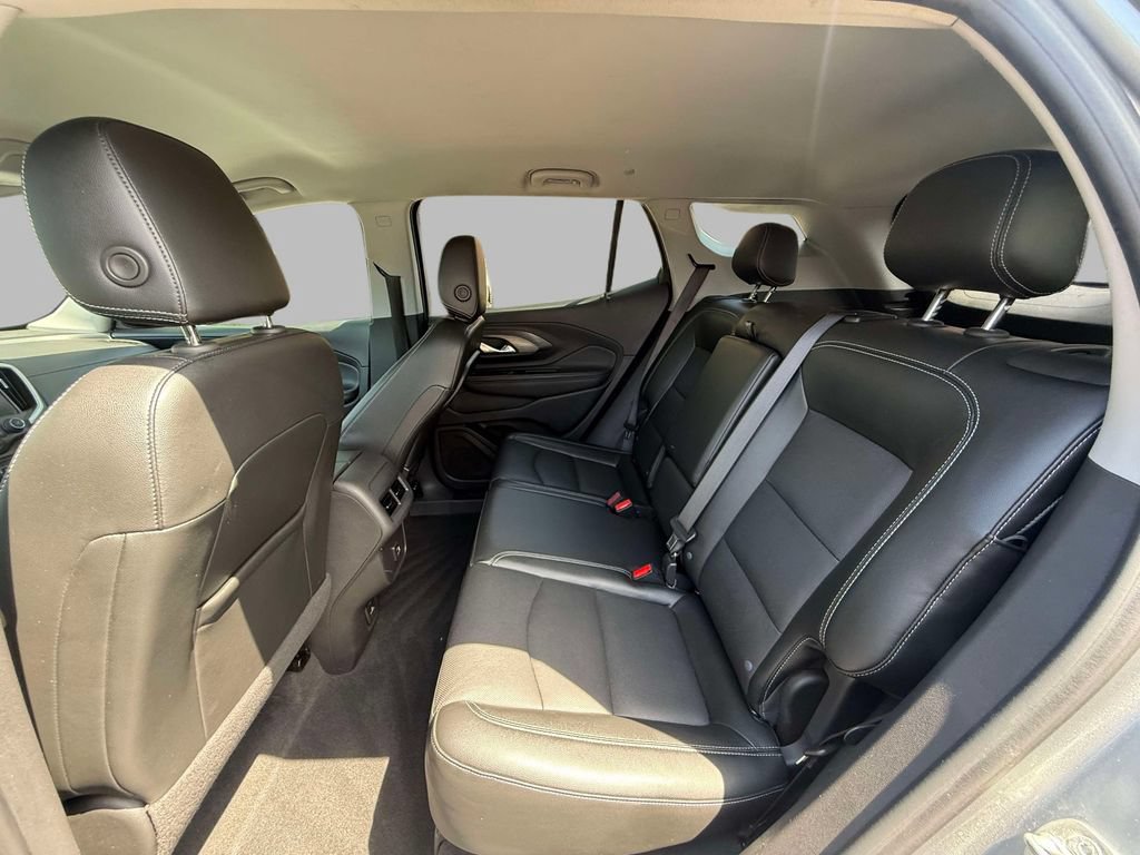Used 2023 GMC Terrain SLT w/ LPO, Floor Liner Package FWD image 19