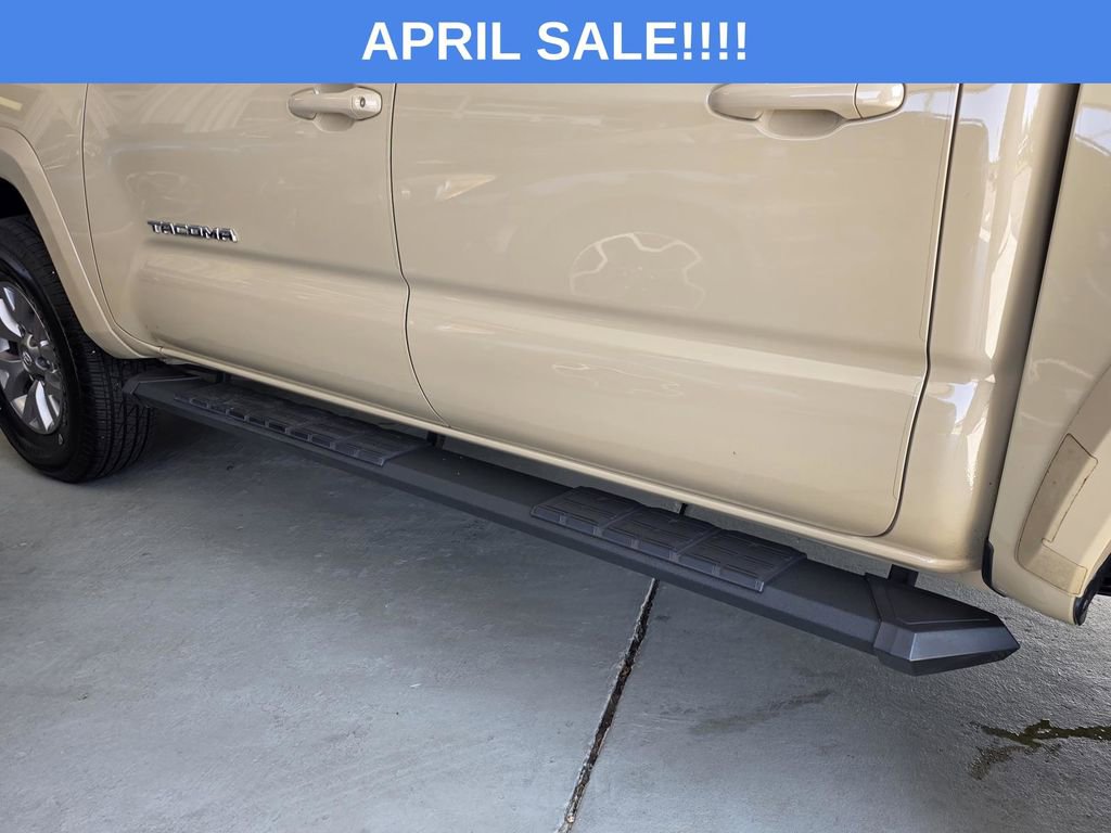 Used 2017 Toyota Tacoma SR5 w/ Tow Package RWD image 25