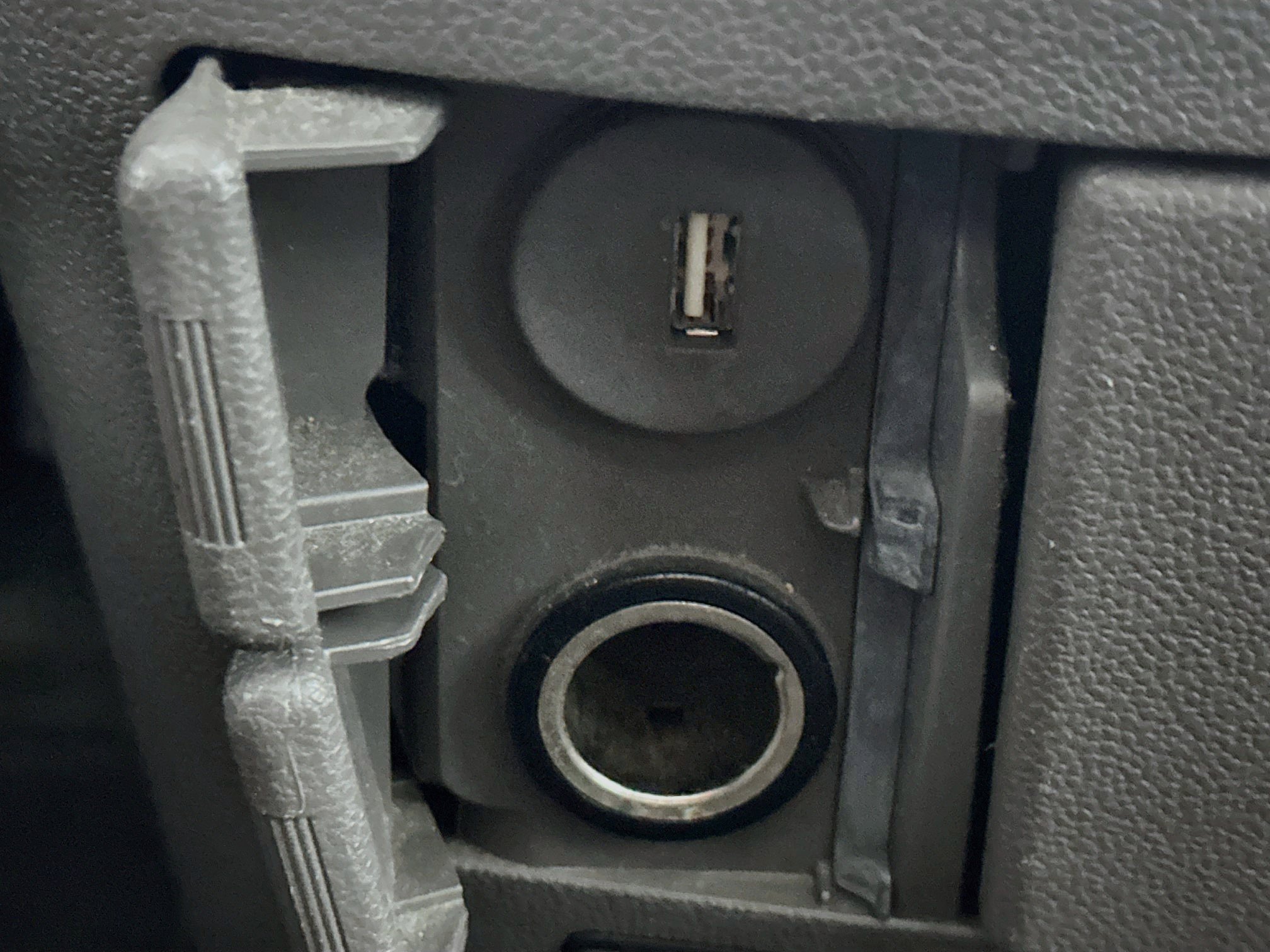 Used 2016 Honda Odyssey EX-L image 24