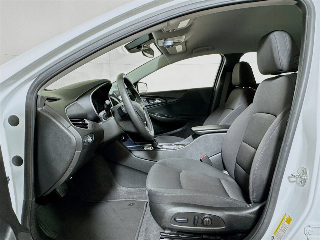 Certified 2024 Chevrolet Malibu LT image 18