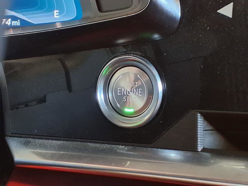 Used 2024 Chevrolet Corvette Z06 image 20