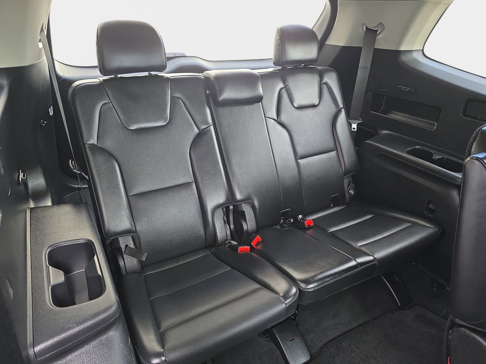 Used 2025 Kia Telluride S AWD/4WD image 16