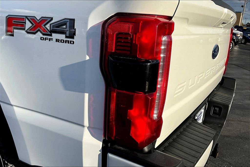 Used 2023 Ford F250 Lariat w/ Lariat Ultimate Package image 30