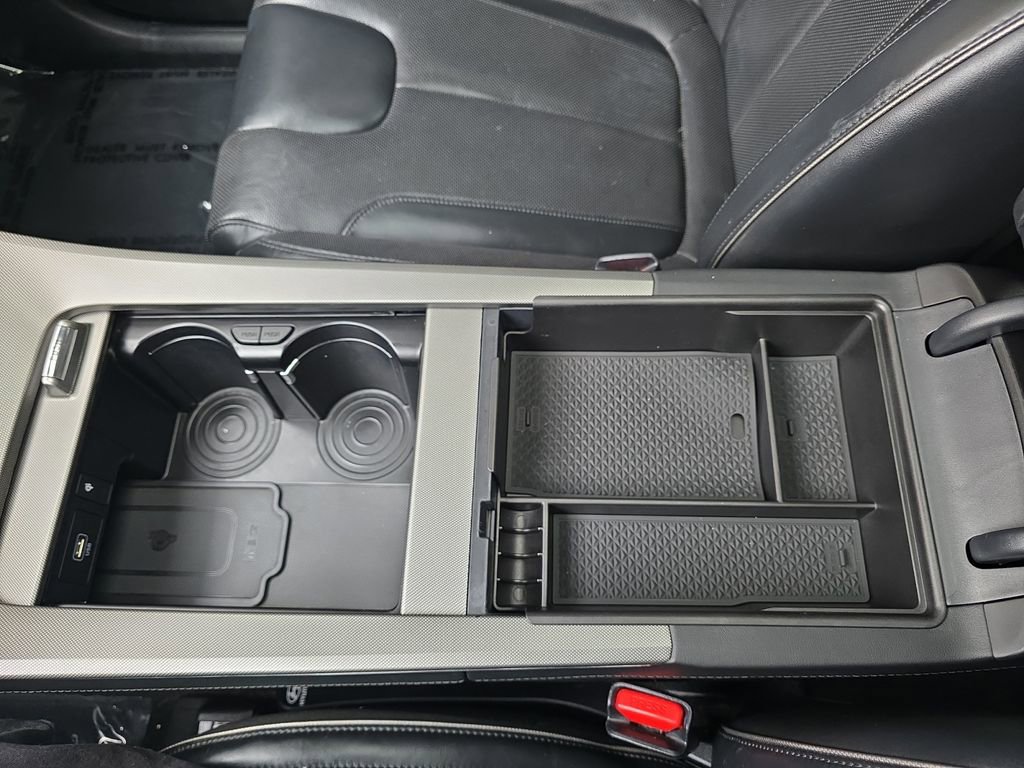 Used 2022 Hyundai Palisade Limited image 24