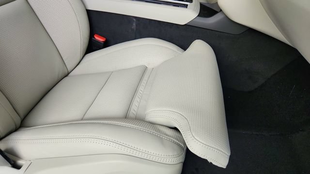 New 2026 Volvo XC90 T8 Ultra w/ Lounge Package AWD/4WD image 39