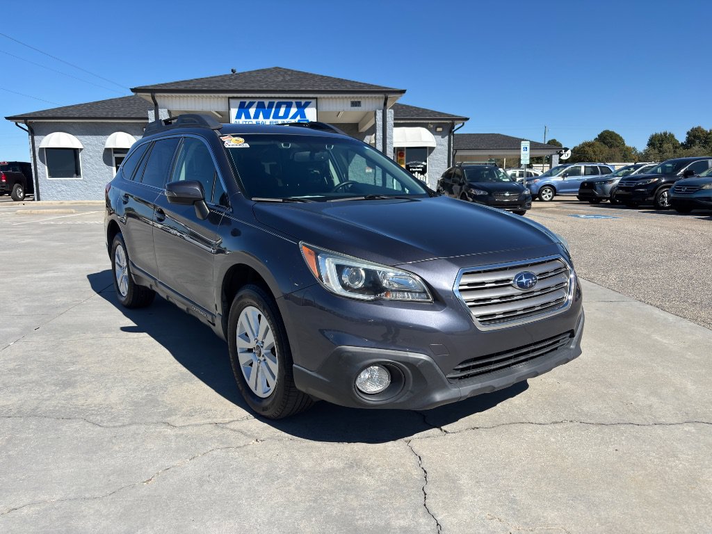 Used 2015 Subaru Outback 2.5i Premium AWD/4WD image 2