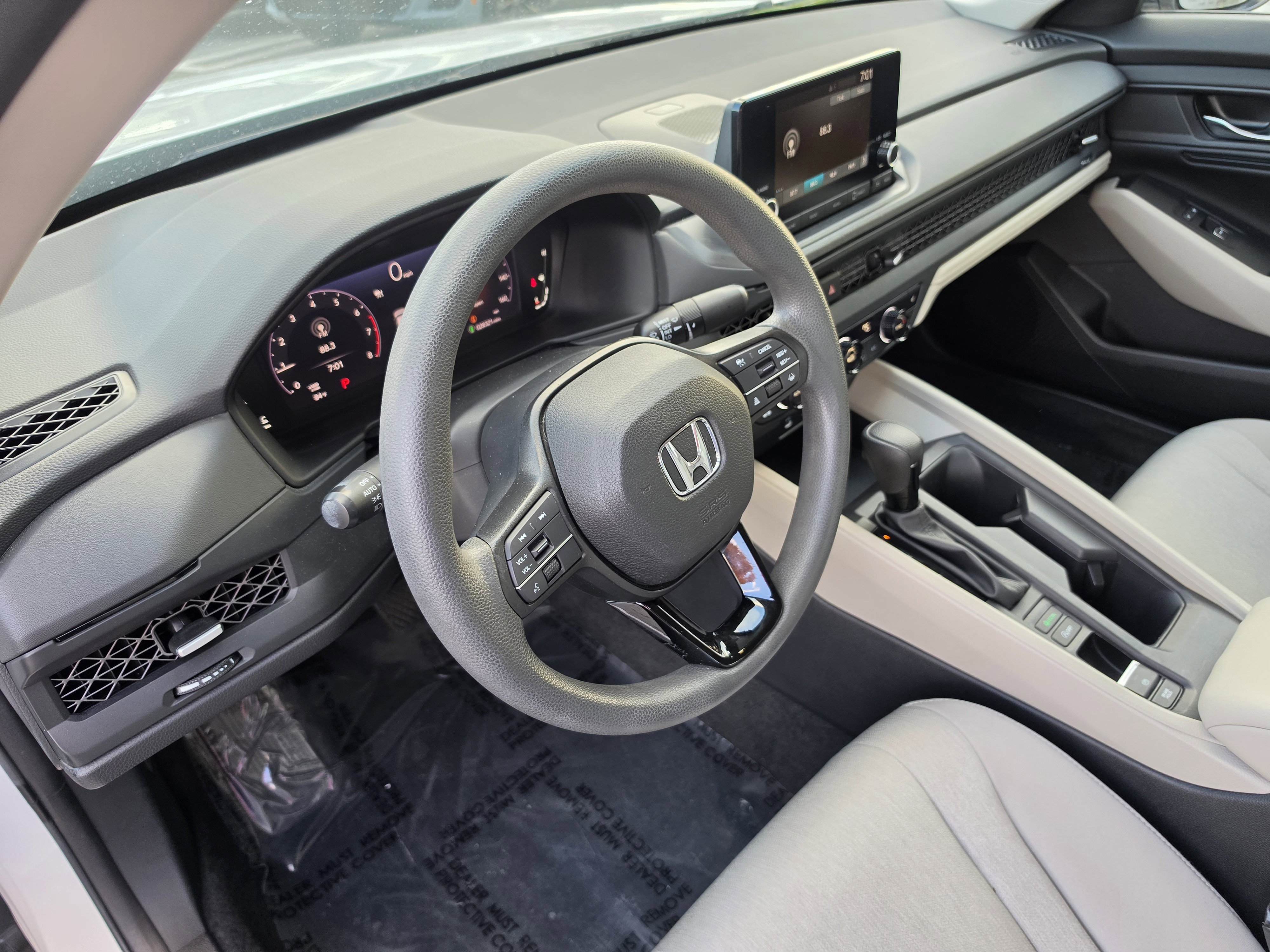 Certified 2023 Honda Accord EX image 27
