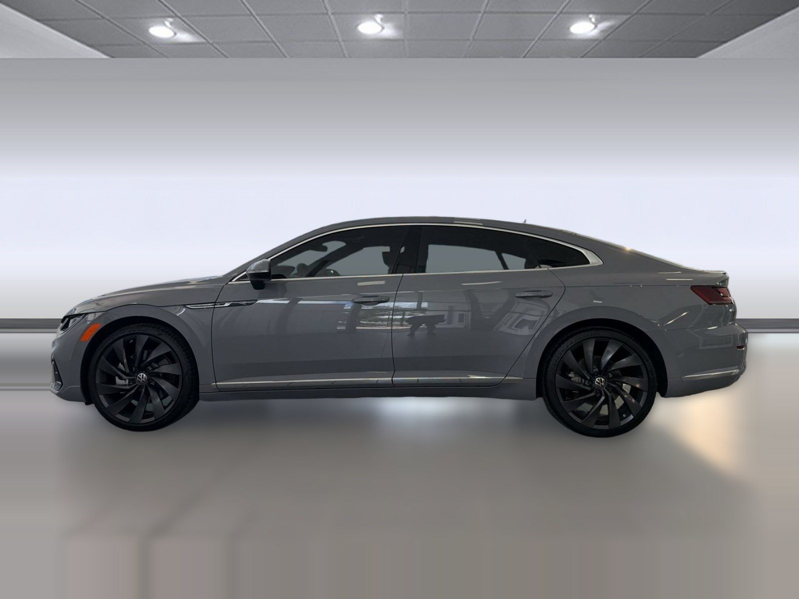 Used 2023 Volkswagen Arteon SEL AWD/4WD image 2