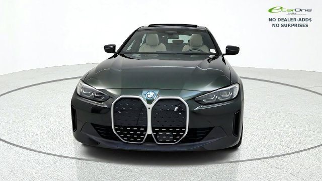 Used 2024 BMW i4 eDrive35 w/ Premium Package RWD image 2