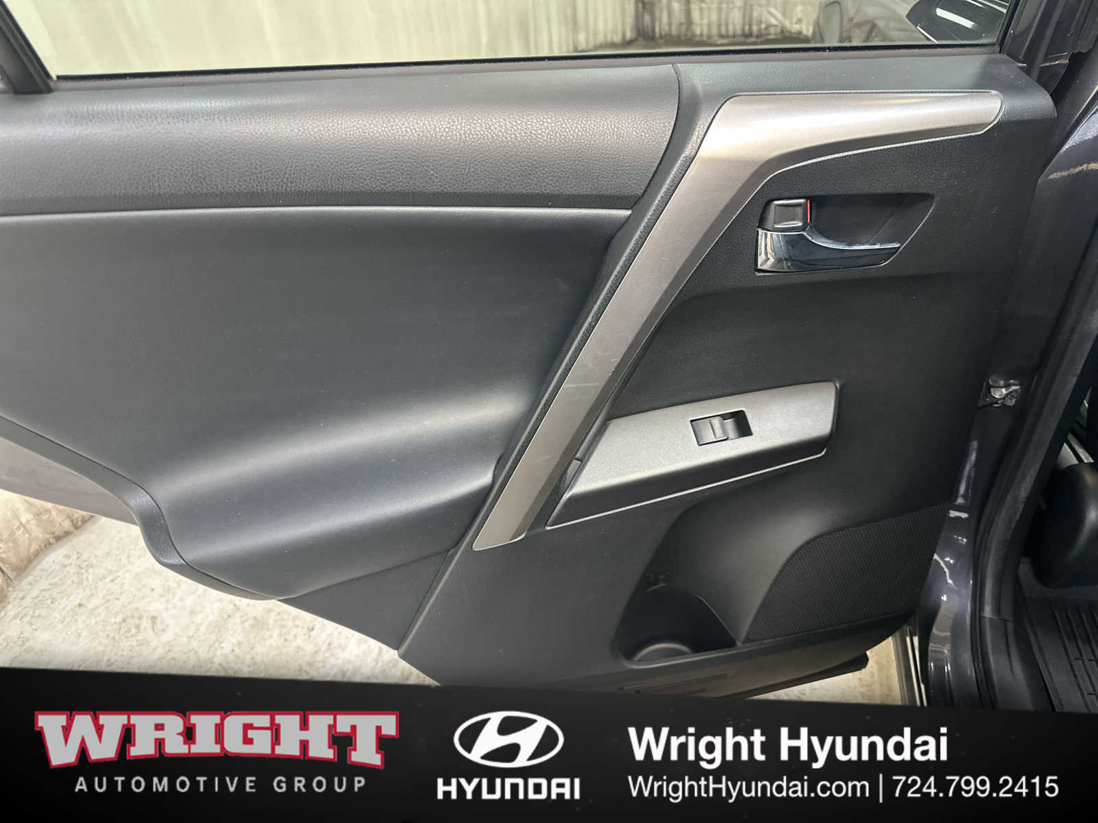 Used 2016 Toyota RAV4 XLE image 12