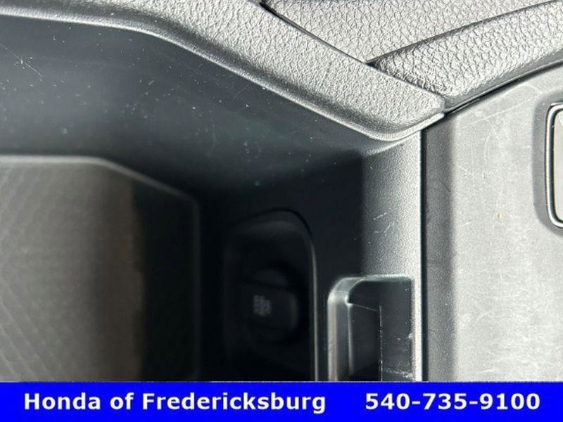 Used 2025 Honda Accord SE image 32
