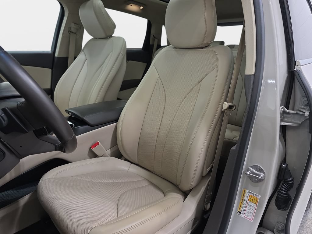 Used 2020 Lincoln Nautilus Reserve AWD/4WD image 14