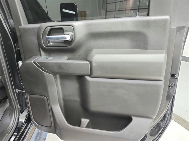 Used 2023 Chevrolet Silverado 2500 Custom w/ Gooseneck/5TH Wheel Package image 36