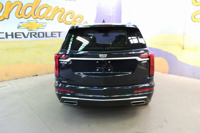 Used 2021 Cadillac XT6 Premium Luxury image 7