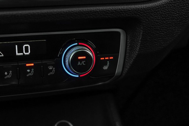 Used 2021 Audi Q3 2.0T Premium w/ Convenience Package image 22