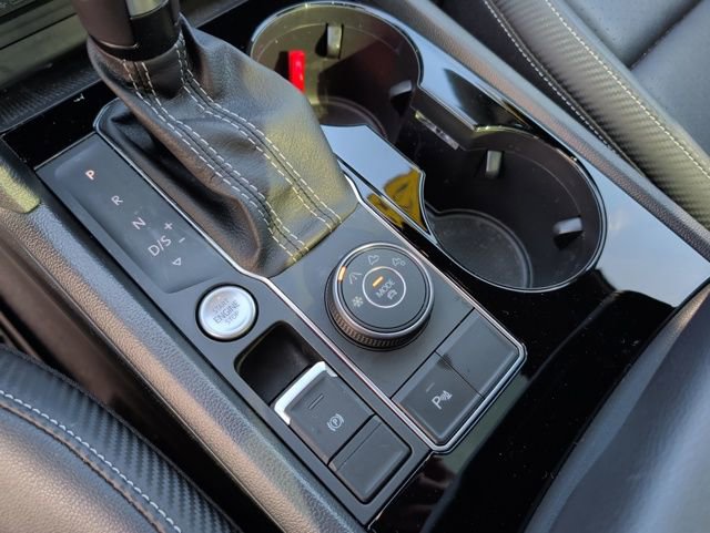 Used 2023 Volkswagen Atlas Cross Sport SEL image 31