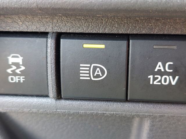 Used 2024 Toyota Sienna XLE w/ XLE Plus Package image 37