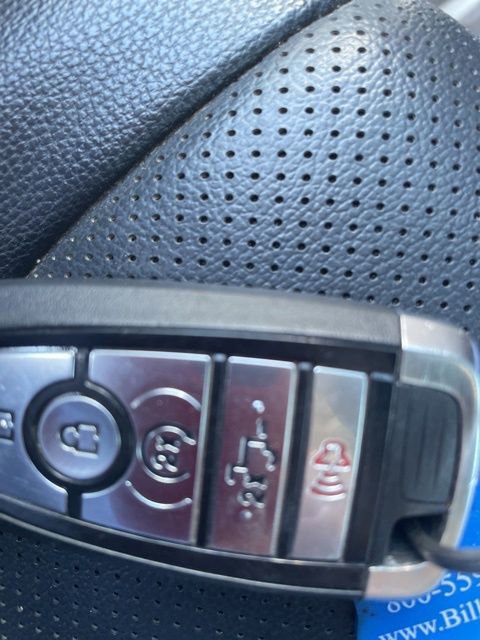 Used 2023 Ford F350 Lariat w/ FX4 Off-Road Package image 22