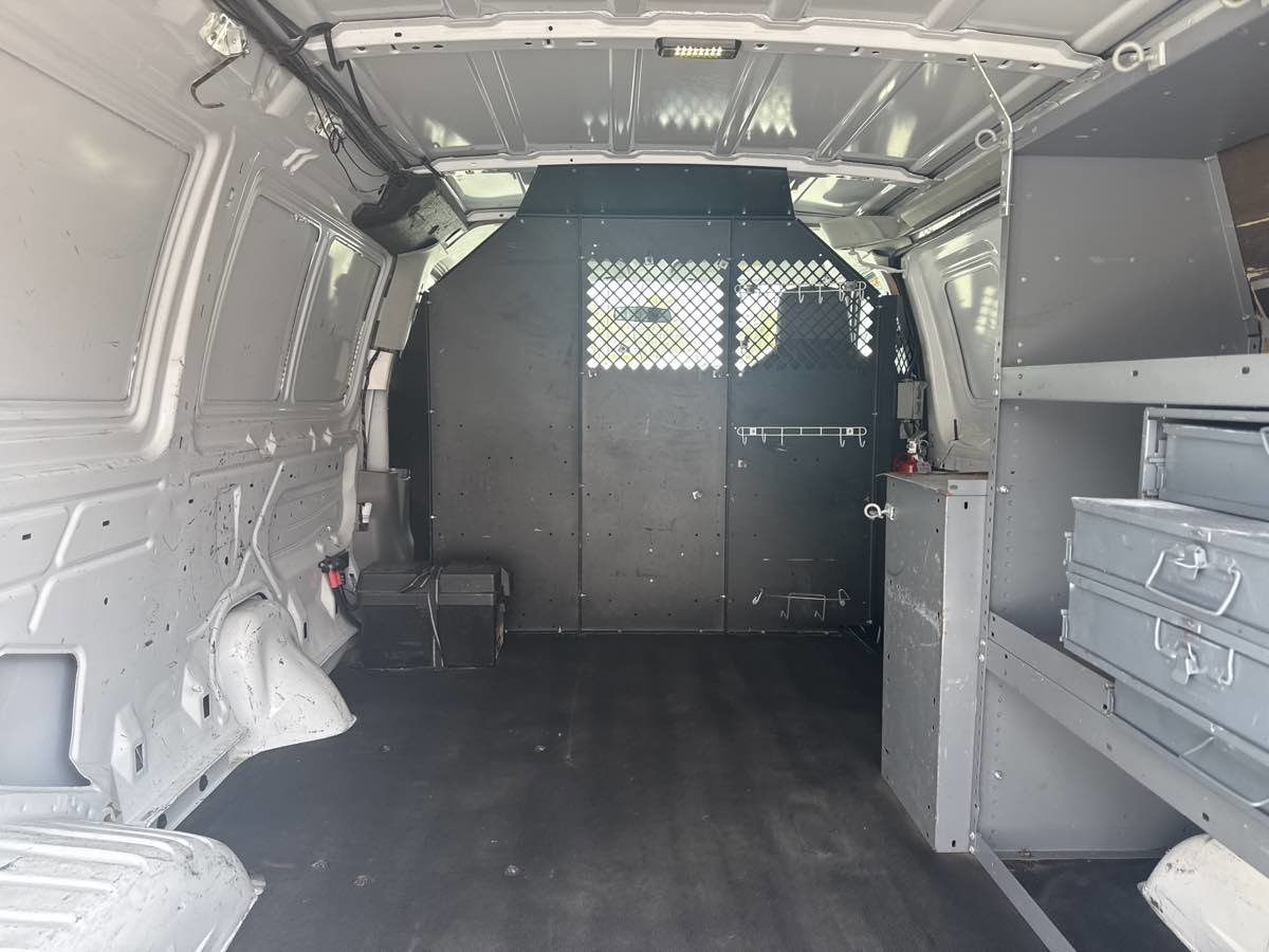 Used 2013 Ford E-150 and Econoline 150 w/ PWR Group RWD image 7