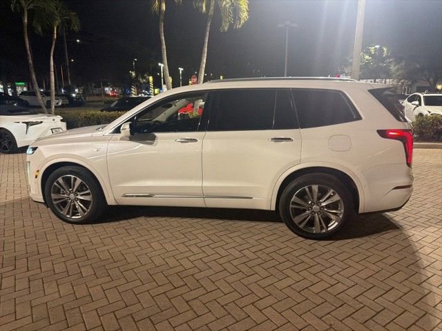 Used 2022 Cadillac XT6 Premium Luxury w/ Technology Package image 7