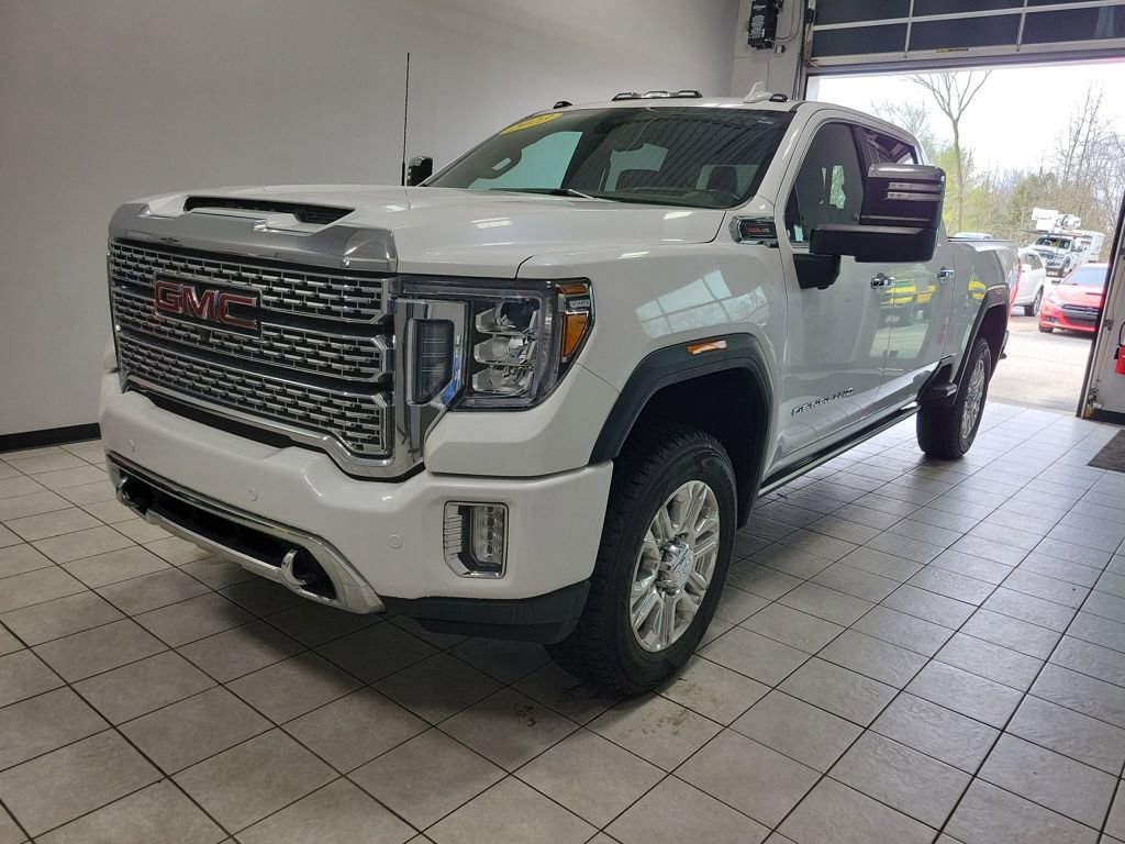 Used 2023 GMC Sierra 2500 Denali w/ Denali Ultimate Package image 3