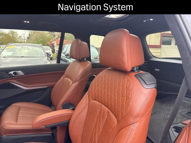 Used 2020 BMW X7 xDrive40i w/ Luxury Seating Package AWD/4WD image 14