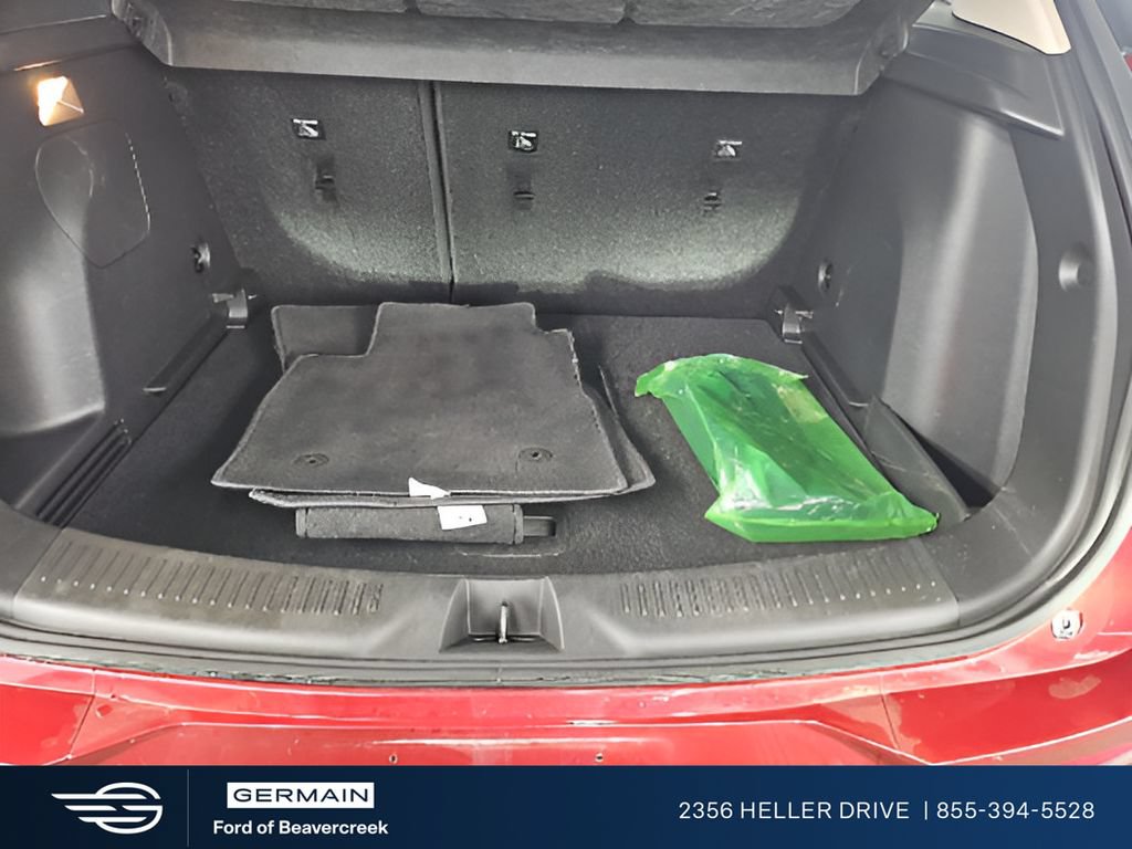 Used 2023 Buick Encore GX Select w/ Sport Touring Package FWD image 14